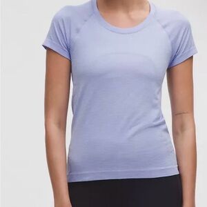 lululemon athletica swiftly tech tee2.0 waist length Serene Blue/Dusty Lilac, 4